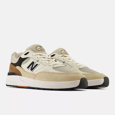 New Balance 933 Andrew Reynolds - Brown White
