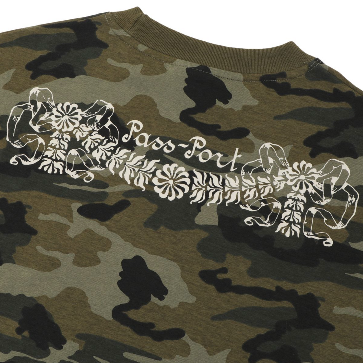 Pass~Port 'Kollaasi' Tee - Woodland Camo