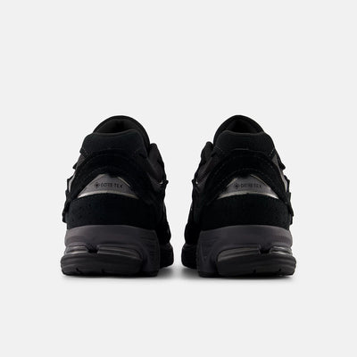 New Balance 2002R - Black/Black