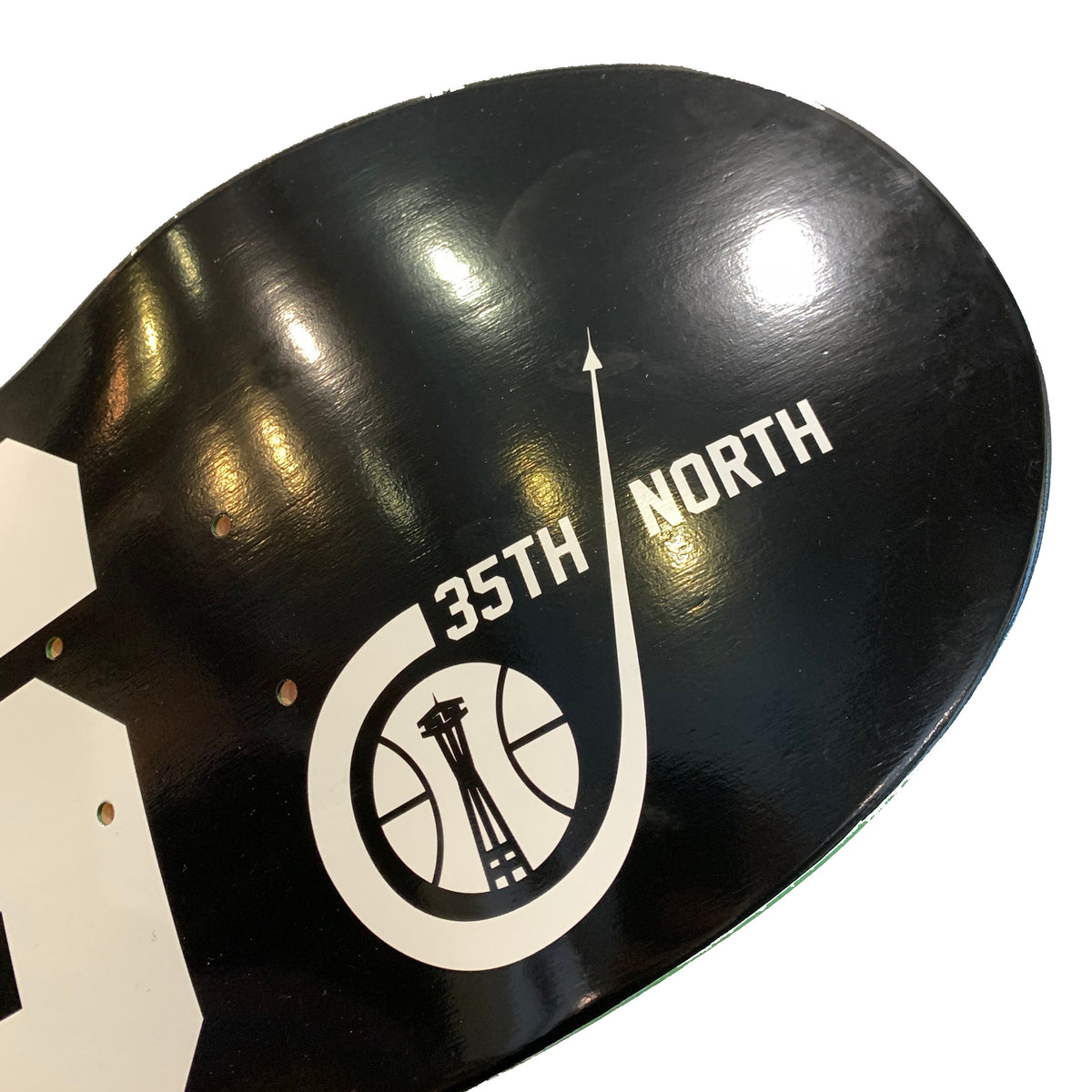35th North 206 Shop Deck